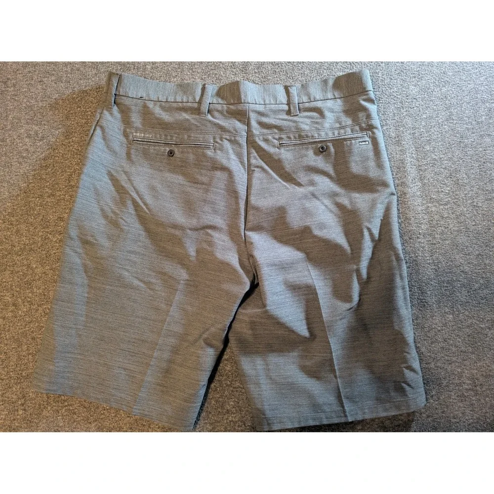 Hurley Shorts Mens Nike Dri-FIT Gray Chino Size 34 Performance Casual Golf